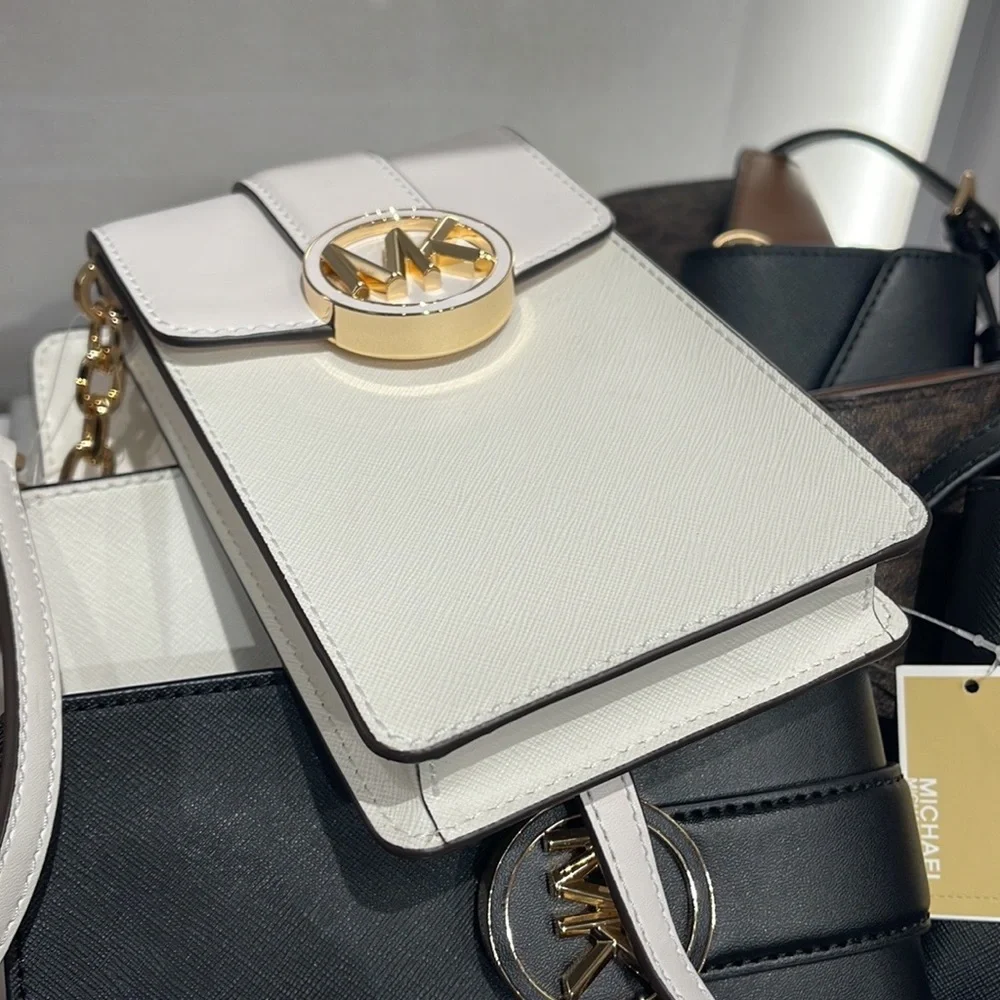 MICHAEL KORS CARMEN SMALL FAUX LEATHER PHONE CROSSBODY BAG - Picture 11 of 16